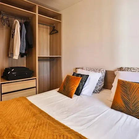 Bel T2 3 étoiles La à 2 Min ! Appartement *