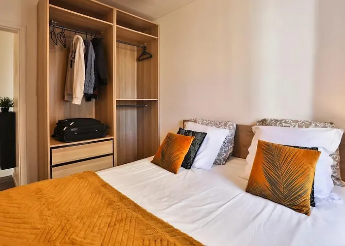 Bel T2 3 Etoiles Parking Inclus Et La A 2 Min ! Lejlighed *